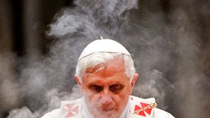 pope-benedict-at-mass