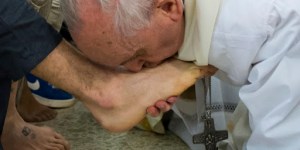 Pope Francis washes feet of convert to Catholicism from Islam