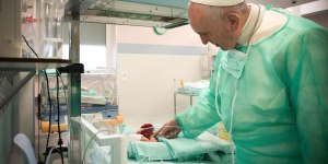 Pope thanks nurses: You are among the &#8216;saints next door&#8217;