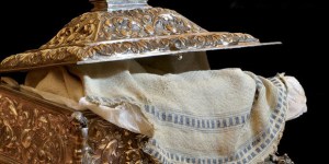 Is this the tablecloth used at the Last Supper?
