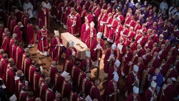 RCHBISHOP CORMAC MURPHY