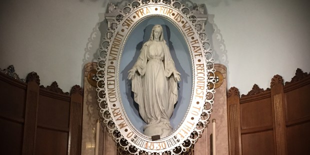 (slideshow) in images the fascinating symbolism of the Miraculous Medal