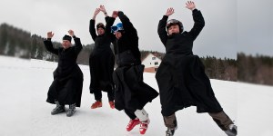 Polish priests hit the slopes in annual skiing competition