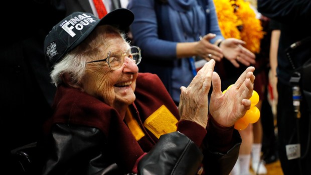 SISTER JEAN SCHMIDT,NCAA,BASKETBALL