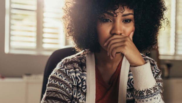 WOMAN,THINKING