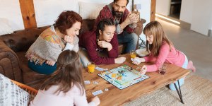 6 No-screen family activities for cold nights 
