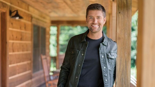 JOSH TURNER