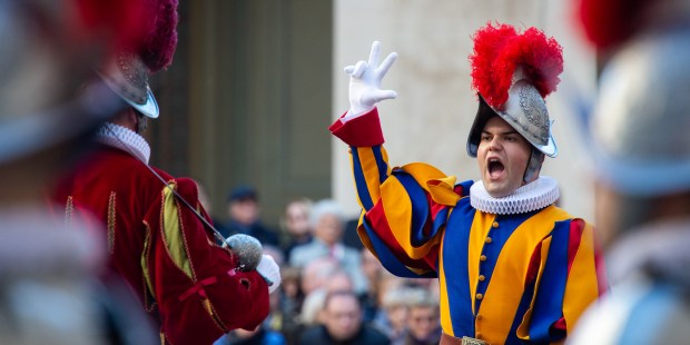 Beauty and strength: The swearing-in of the Swiss Guards is something to behold