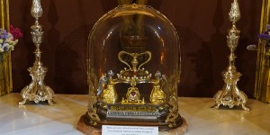 It’s time to find the Holy Grail — again!