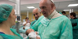 Pope creates Holy See foundation to financially support Catholic hospitals