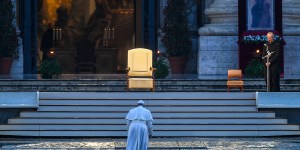 Pope reflects on extraordinary “Urbi et Orbi”: Says he was afraid of slipping on the stairs