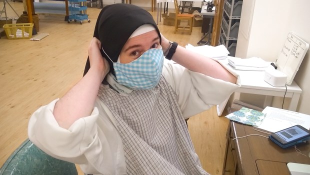 SUMMIT DOMINICAN NUNS,CORONAVIRUS,FACE MASKS