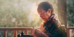 Avoid bad habits with this quick morning spiritual exercise