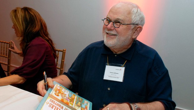 TOMIE DEPAOLA