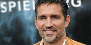 8 Celebrities who put their dad duties above their fame