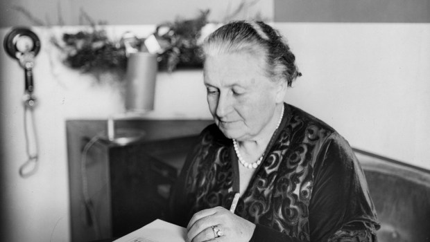 MARIA MONTESSORI