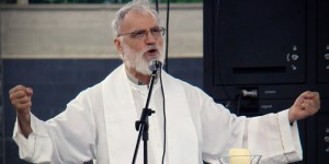 Most useful thing for hope? Proclaim it!, says preacher to the pope