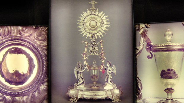 EUCHARISTIC MIRACLE OF LANCIANO