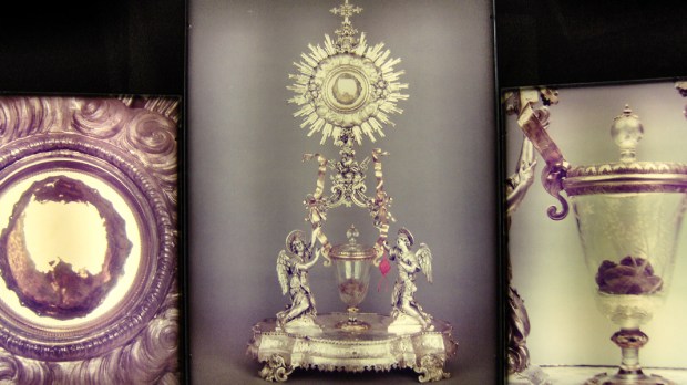 EUCHARISTIC MIRACLE OF LANCIANO