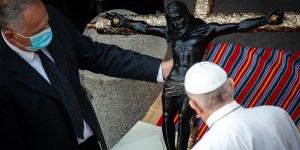 Via Crucis to be led by Pope Francis on Good Friday at Colosseum (full text)