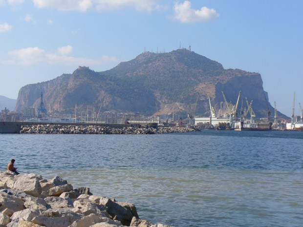 PORTO E MONTANHA