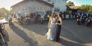 Victim of bullying arrives at her prom escorted by 300 bikers