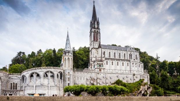 Lourdes,Church