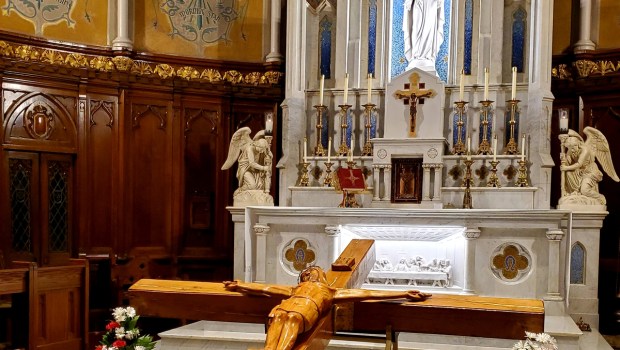 THE CROSS OF GRATITUDE