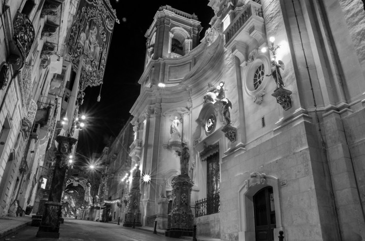 WEB3-St.-Mary-of-Porto-Salvo-and-St.-Dominic-Basilica-Valletta.jpg