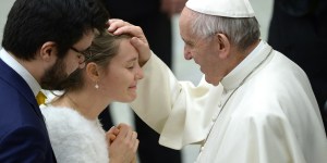 Is marriage even possible? Pope Francis addresses all our doubts