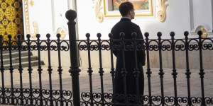 Incoming priests cite strong family life in vocation survey