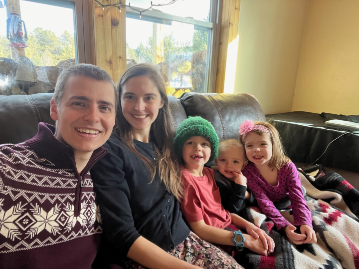 WEB-JACOB-RUDD-FAMILY-LIVING-ROOM-HOMESTEAD-PROVIDED.png