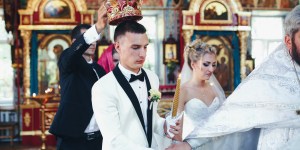 5 Beautiful rituals inside a Ukrainian Catholic wedding ceremony
