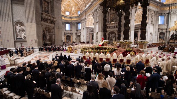 POPE-FRANCIS-VIGIL-EASTER