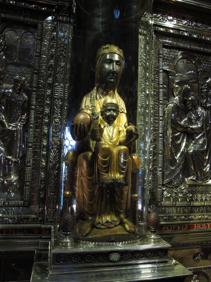 MADONNA MONTSERRAT;barcelona