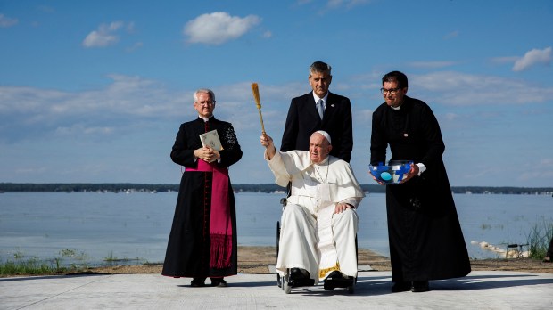 Pope-Francis-a-Lac-Ste.-Anne-Pilgrimage-Alberta-Canada-AFP