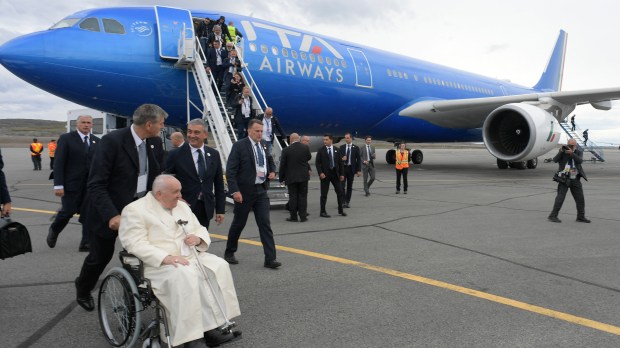 Pope-Francis-at-Iqaluit-International-Airport-AFP