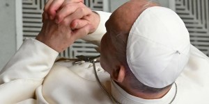 May hope be reborn: Pope thanks group supporting Syrian hospitals