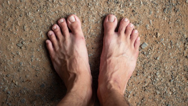 Feet,On,Ground