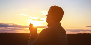 What is the best way to pray?