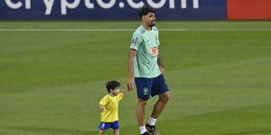 Brazilian player interrupts World Cup training to give attention to his crying son