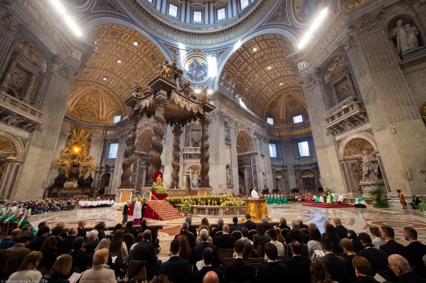 Pope Francis celebrate Holy Mass on the occasion of the VI World Day of the Poor