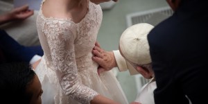 Pope Francis says he dreams of Poland, Europe protecting life