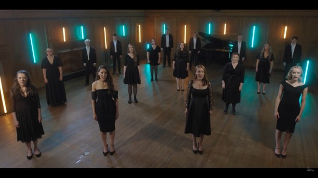 the choral scholars of University College Dublin Auld Lang Syne