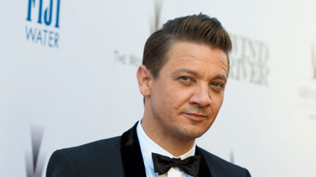 Actor-Jeremy-Renner-attends-the-Weinstein-Company-Wind-River-Los-Angeles-Premiere-AFP