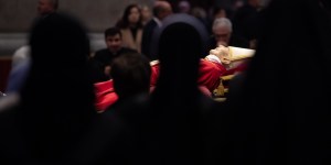 Join here with us to pray, as if we were in St. Peter&#8217;s