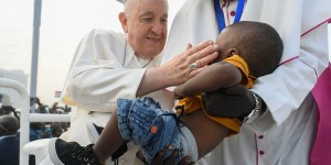 Let us refuse to repay evil with evil: Pope&#8217;s homily in S. Sudan (full text)