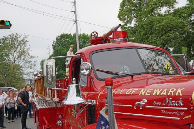 Our Lady of Fatima Pilgrim Statue, Mother's Day Procession, New Jersey