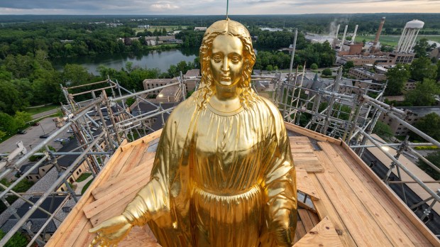 Golden-Dome-Statue-Mary