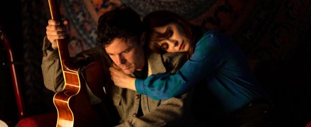 Casey Affleck and Zooey Deschanel in Dreamin' Wild.